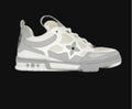 1v ska1es shoes